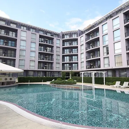 Studio Arendoo In Rainbow 3 Apartment